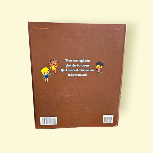 Girl Scouts Brownie guide book - Picture 3 of 10